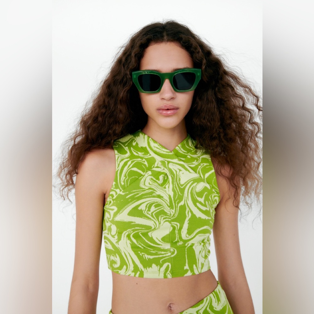 JACQUARD WRAP TOP
Zara